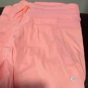 Cropped studio pants